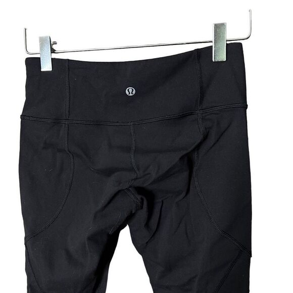 Lululemon Cropped Leggings 4 - Picture 5 of 6
